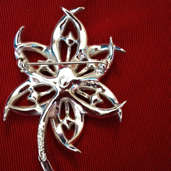 Sarah Coventry Vintage Rhinestone Brooch Pin - Picture 2 of 3